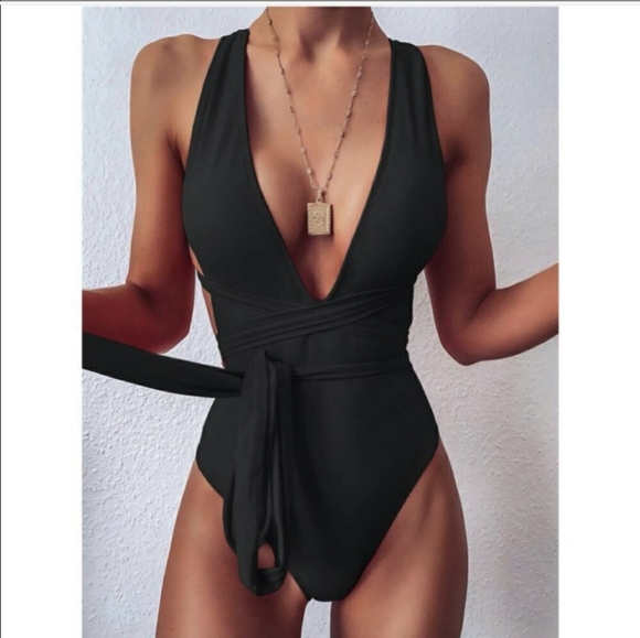 Private Label Other - PLUNGING V NECK S SUIT